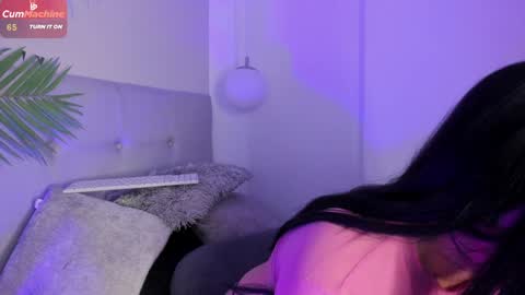 Manu Velez  online show from 13, 1, 2025