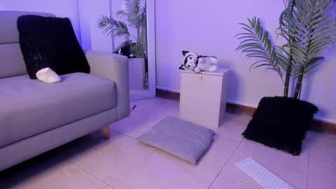 Manu Velez  online show from 17, 1, 2025