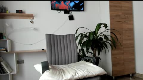 manucute 23  online show from 28, 5, 2026
