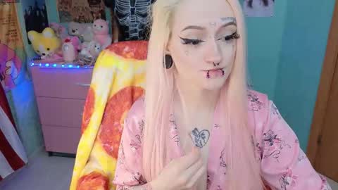 Manuela online show from 4, 2, 2026