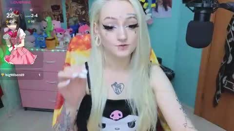 Manuela online show from 8, 7, 2026