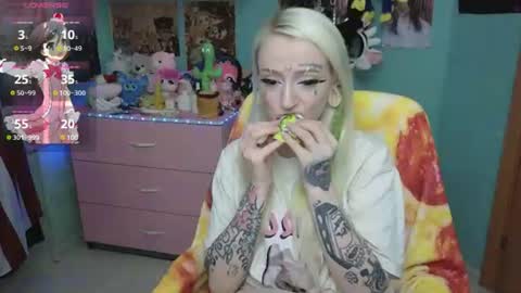 Manuela online show from 14, 7, 2026