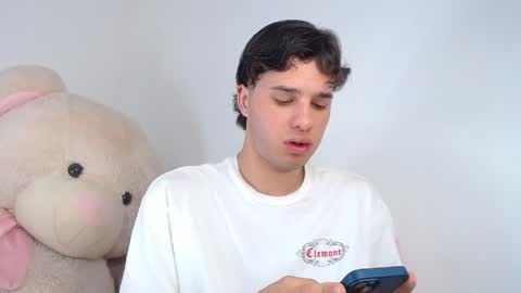 Snapshot of manuelr77 chatting on 9, 5, 2026 Manuel online show from 9, 5, 2026
