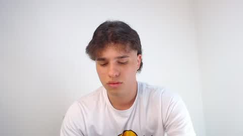 Snapshot of manuelr77 chatting on 14, 6, 2026 Manuel online show from 14, 6, 2026