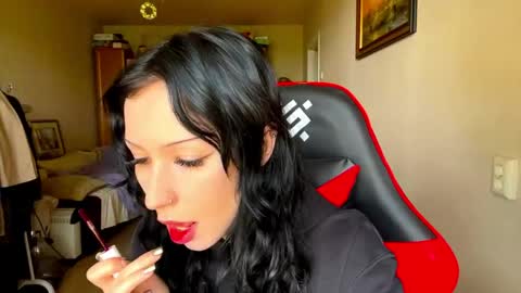 Snapshot of manvongxay chatting on 4, 6, 2026 Emma online show from 4, 6, 2026