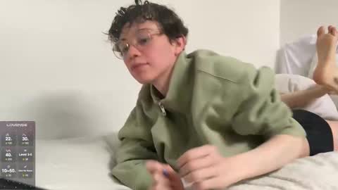 Snapshot of maplefroggy chatting on 13, 2, 2025 Maple online show from 13, 2, 2025