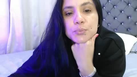 mara4sweet online show from 6, 1, 2025