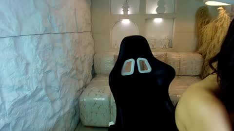 Snapshot of mara_jhonson_r chatting on 6, 10, 2025 MARA online show from 6, 10, 2025