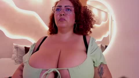 Snapshot of maraasweet chatting on 26, 6, 2026 Mrs. Sweet online show from 26, 6, 2026