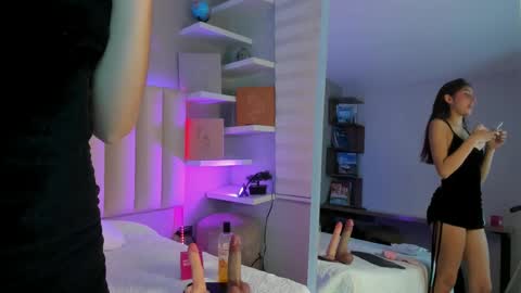 Mara  online show from 3, 10, 2025