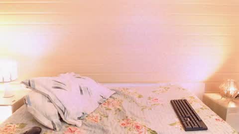 Hi im Mara  online show from 2, 5, 2026