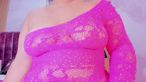 maralinette22 online show from 28, 11, 2025