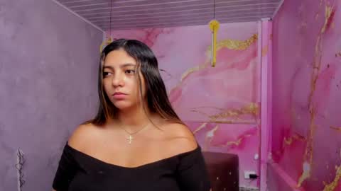 Snapshot of maraluna_ chatting on 25, 6, 2026 Maraluna online show from 25, 6, 2026