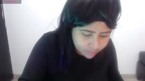 Snapshot of marasilk chatting on 10, 9, 2025 Mara Silk online show from 10, 9, 2025