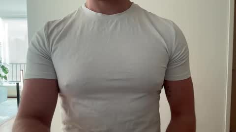 Snapshot of marcb212 chatting on 24, 2, 2025 marcb212 online show from 24, 2, 2025