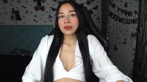 Snapshot of marce0001 chatting on 6, 10, 2025 Marcela online show from 6, 10, 2025