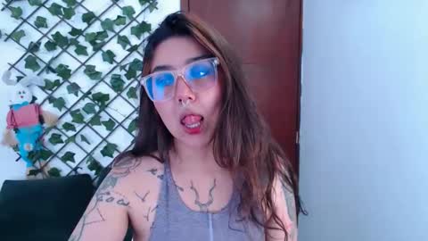 Snapshot of marce_bunny chatting on 30, 4, 2026 Marcela online show from 30, 4, 2026