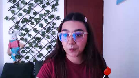 Snapshot of marce_bunny chatting on 20, 5, 2026 Marcela online show from 20, 5, 2026