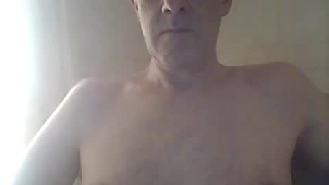 Snapshot of marcekir chatting on 6, 1, 2025 marcekir online show from 6, 1, 2025