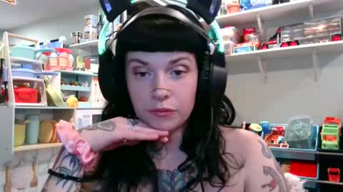 MarcelineAltaria online show from 24, 2, 2025