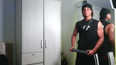 Snapshot of marcelo_dosantos77 chatting on 25, 4, 2026 MARCELO online show from 25, 4, 2026