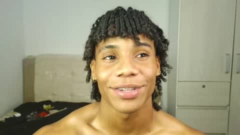 Snapshot of marcelo_dosantos77 chatting on 5, 7, 2026 MARCELO online show from 5, 7, 2026