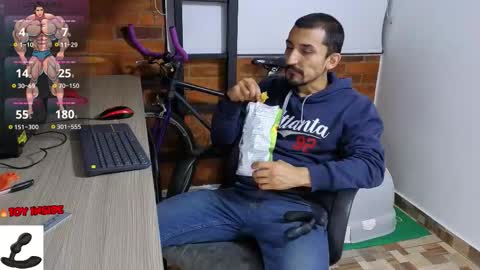 Marck  Independent model  online show from 6, 10, 2025