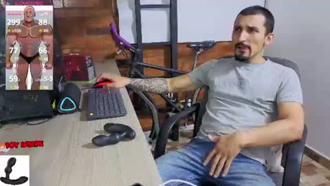Snapshot of marckmuscle chatting on 5, 7, 2026 Marck Independent model online show from 5, 7, 2026