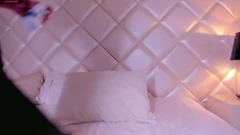 Snapshot of marco_deluxe chatting on 8, 5, 2026 marco_deluxe online show from 8, 5, 2026