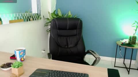 Marcus Hanks online show from 1, 3, 2025