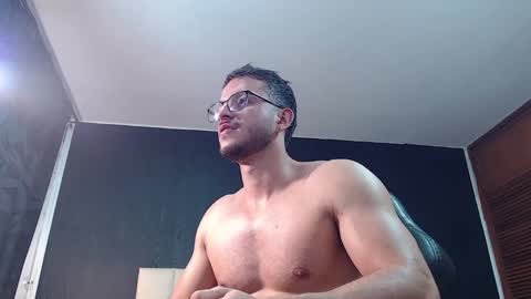 Snapshot of marcus_lafourt chatting on 24, 12, 2024 marcus_lafourt online show from 24, 12, 2024
