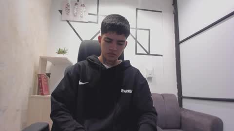 Snapshot of marcusevanss chatting on 18, 10, 2025 Marcus online show from 18, 10, 2025
