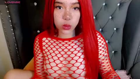 marga_lust25 online show from 25, 2, 2025