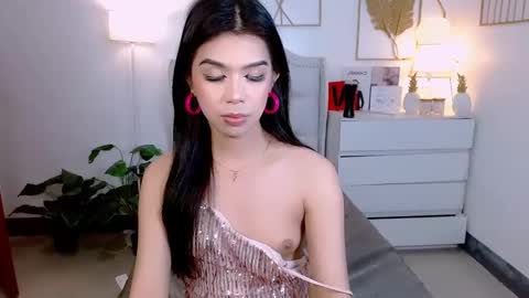 Snapshot of margaret_deluxe chatting on 19, 1, 2025 MARGARET online show from 19, 1, 2025
