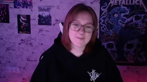 Snapshot of margaret_red chatting on 27, 5, 2026 Margaret online show from 27, 5, 2026