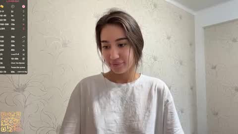 Snapshot of margaretawieczorek chatting on 14, 7, 2026 Emily online show from 14, 7, 2026