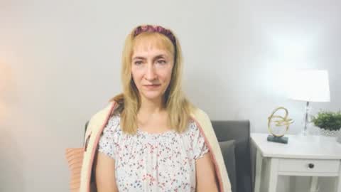 Snapshot of margaretmature chatting on 15, 2, 2025 margaretmature online show from 15, 2, 2025