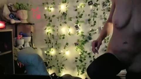 Snapshot of margauxsavant chatting on 1, 10, 2025 Margaux Savant online show from 1, 10, 2025