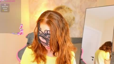 Margo Kellly online show from 8, 6, 2026