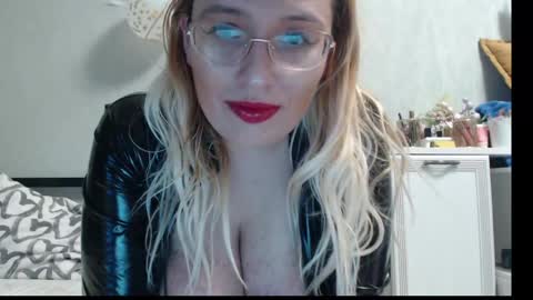 margo_shine online show from 30, 4, 2026