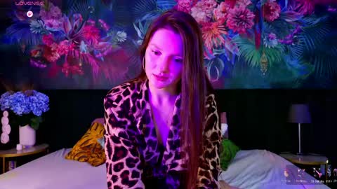 Snapshot of margodoly chatting on 19, 4, 2026 margodoly online show from 19, 4, 2026