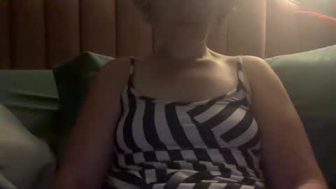 Elle online show from 28, 10, 2025