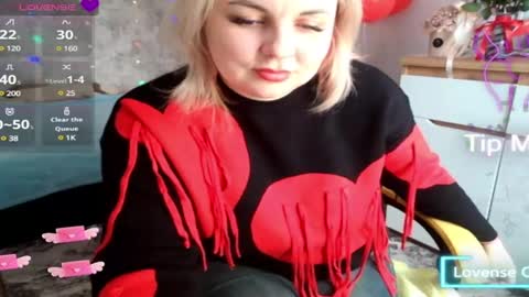 Snapshot of mari_77777 chatting on 28, 2, 2025 Mari online show from 28, 2, 2025