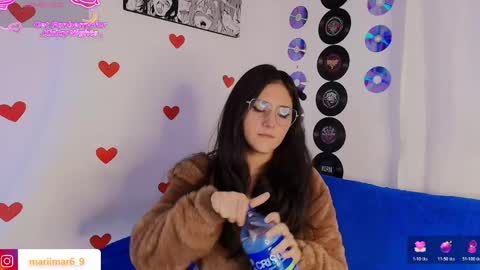 Snapshot of mari_mar69 chatting on 4, 6, 2026 mari_mar69 online show from 4, 6, 2026