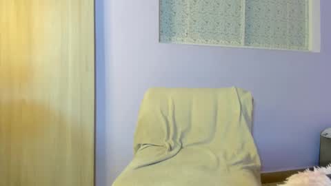 Meli-Mari  online show from 4, 1, 2025