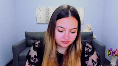 Snapshot of maria_bond chatting on 19, 11, 2025 Maria online show from 19, 11, 2025