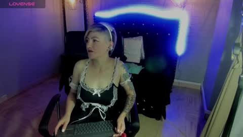 Maria fernanda online show from 31, 12, 2024