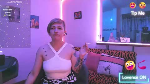 Maria fernanda online show from 4, 11, 2025