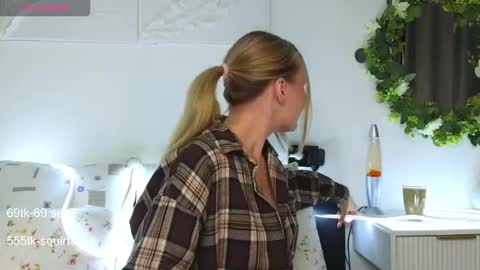 Snapshot of maria_shy_lii chatting on 10, 9, 2025 maria_shy_lii online show from 10, 9, 2025