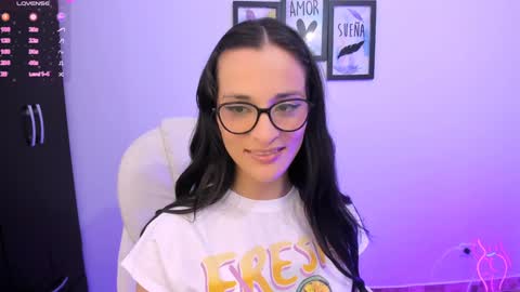 Snapshot of mariaan_m chatting on 4, 1, 2025 Leidy online show from 4, 1, 2025